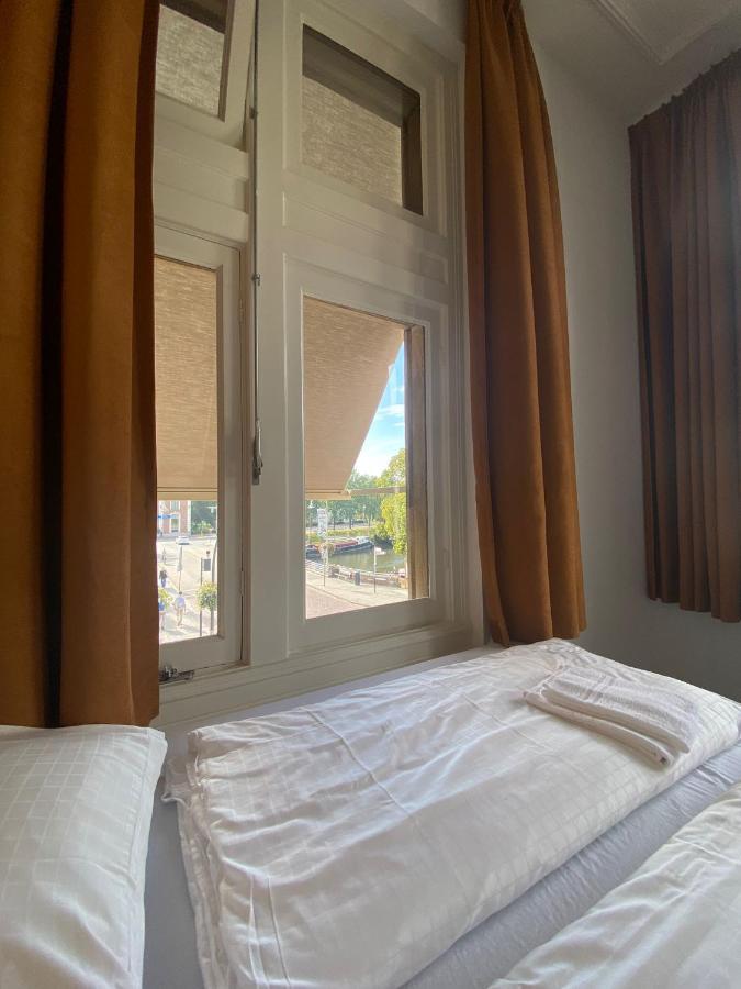 Hostel & Bar De Basis Зволле Экстерьер фото